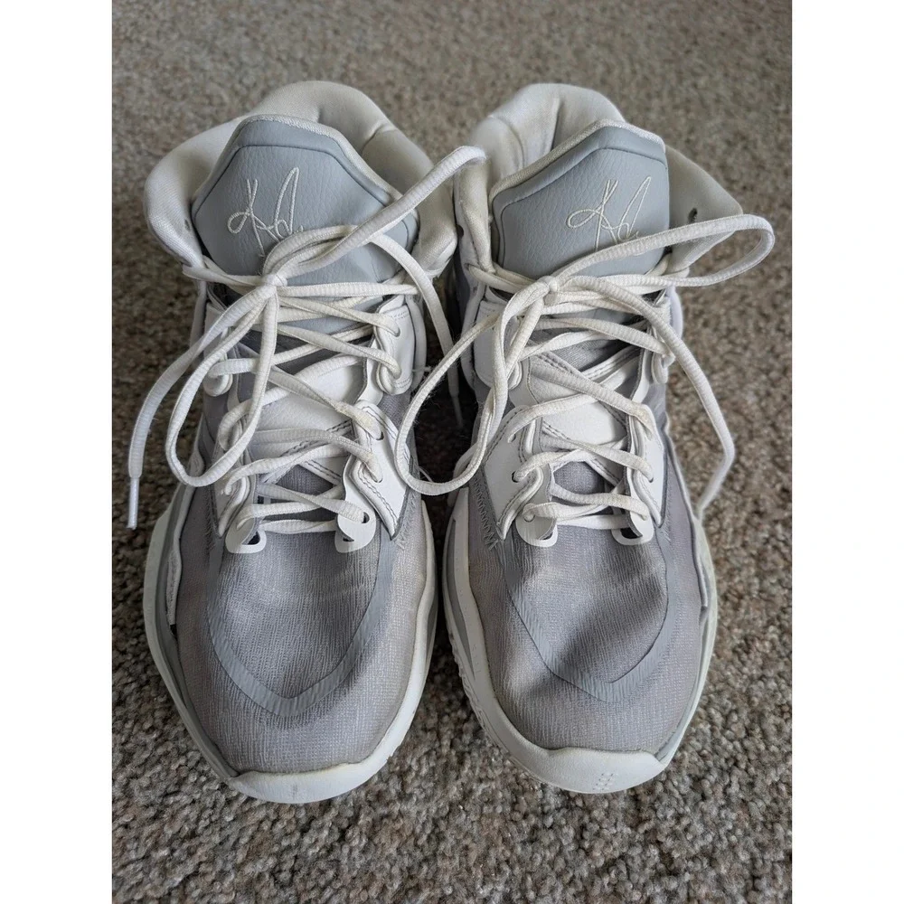 Nike Kyrie Infinity White Smoke Grey Basketball Shoes DQ9614-100 Mens 10.5